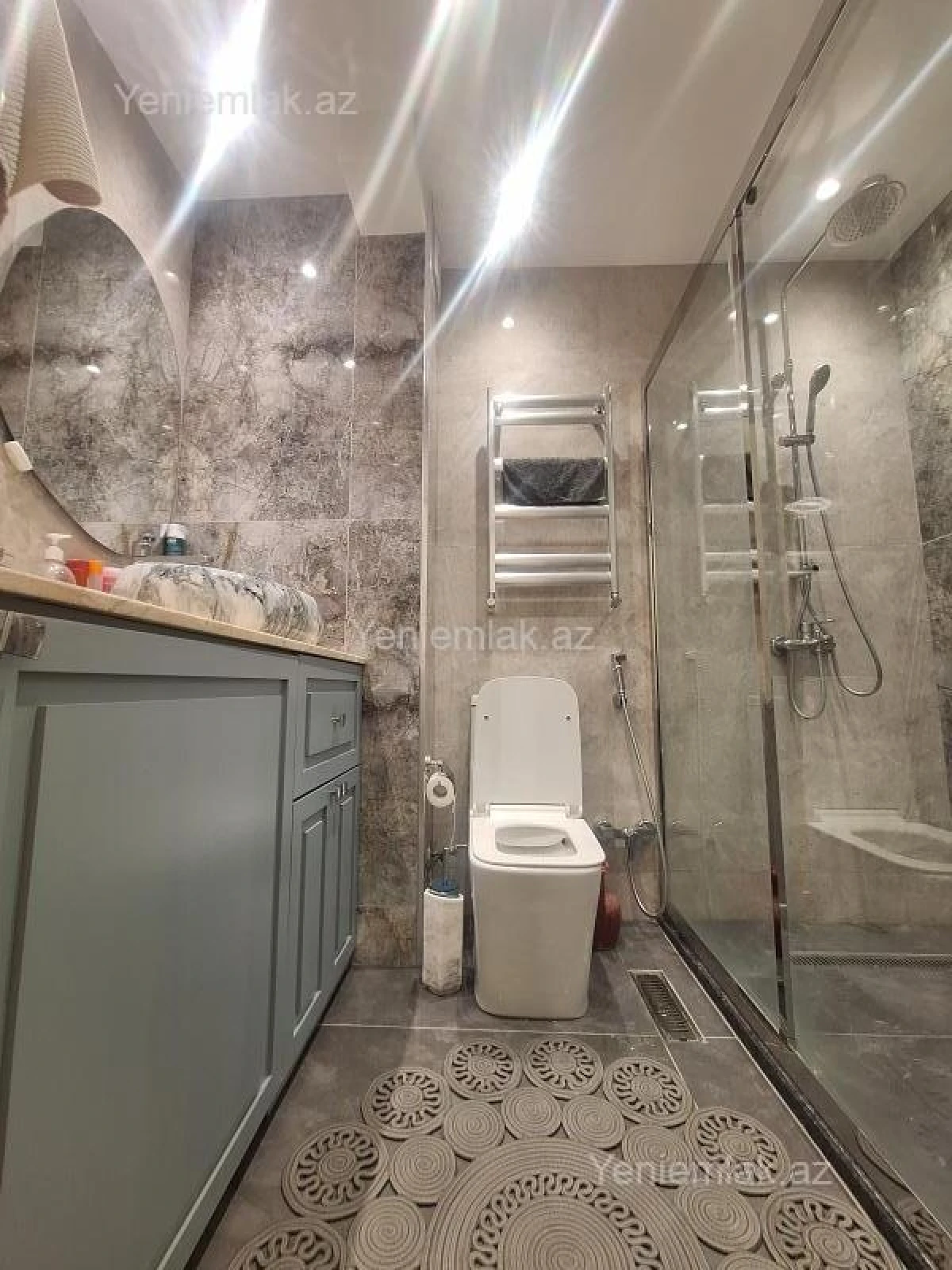 Satılır 4 otaqlı köhnə tikili 85 m²