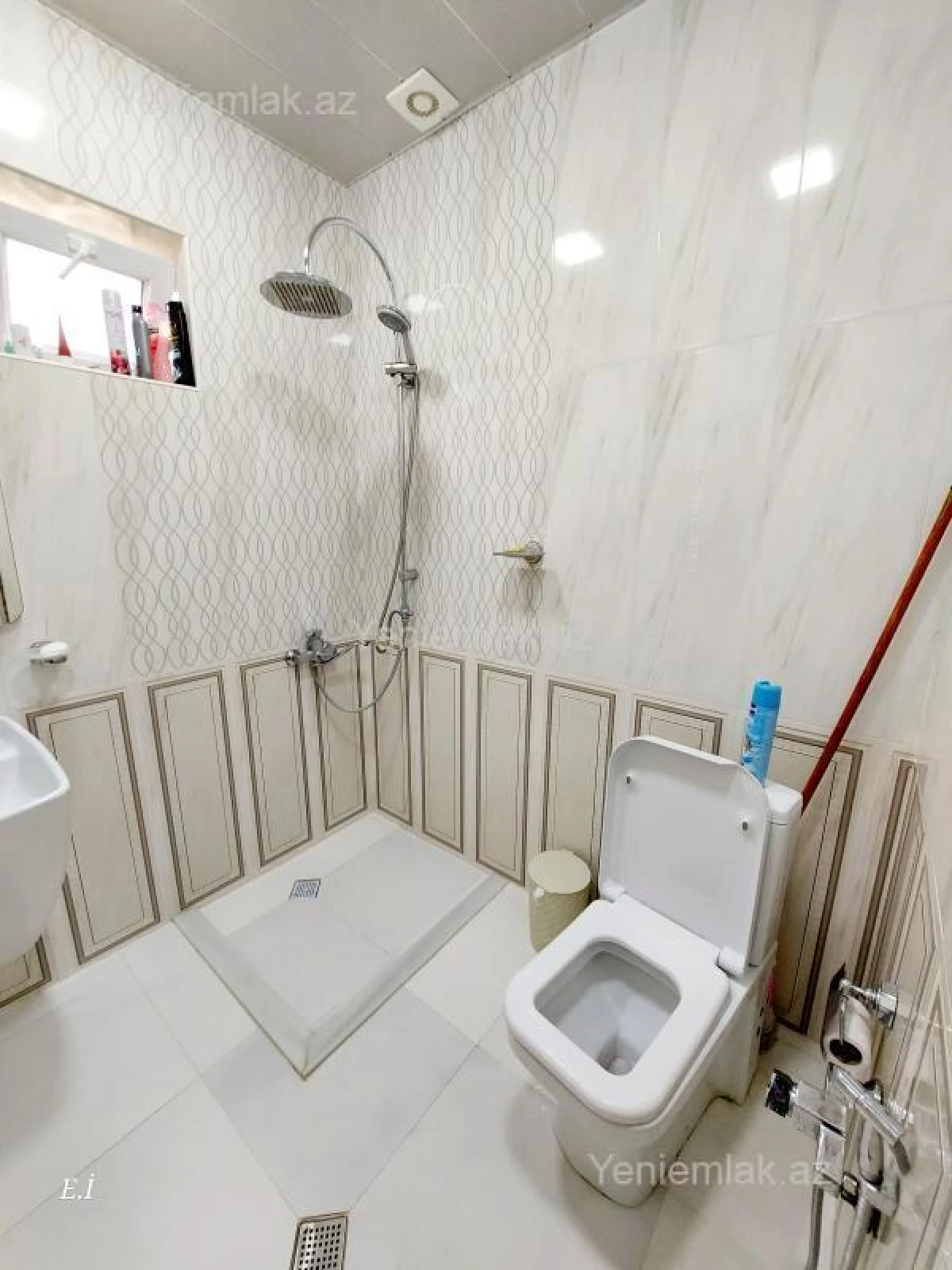 Satılır 6 otaqlı həyət evi 116 m²