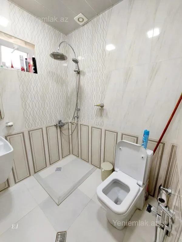 Satılır 6 otaqlı həyət evi 116 m²