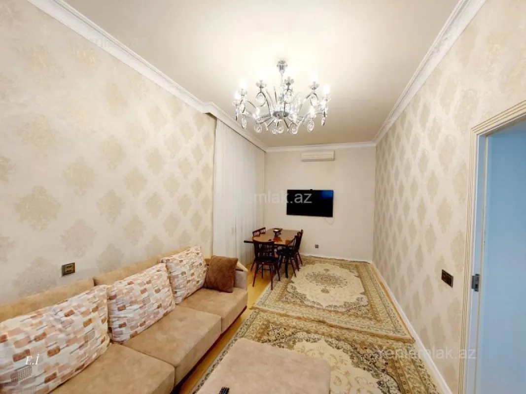 Satılır 6 otaqlı həyət evi 116 m²