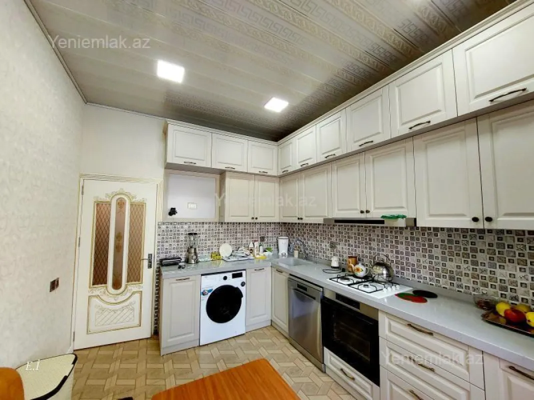 Satılır 6 otaqlı həyət evi 116 m²