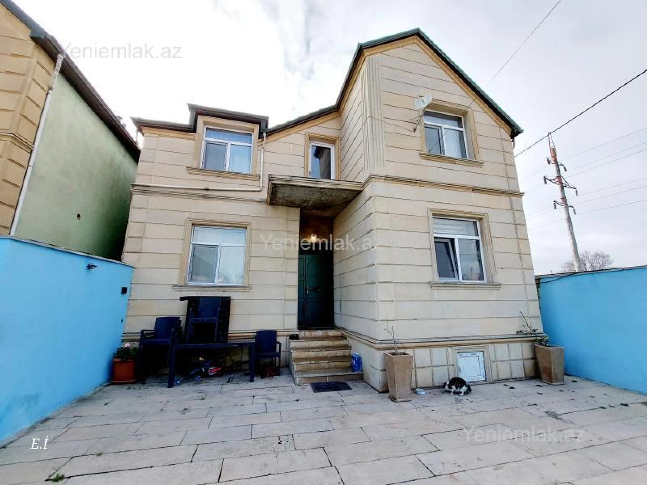 Satılır 6 otaqlı həyət evi 116 m²