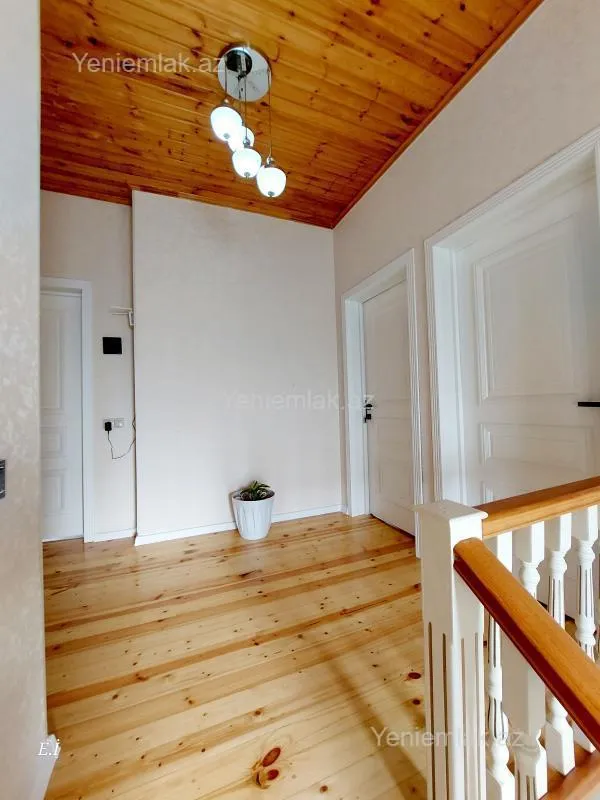 Satılır 6 otaqlı həyət evi 116 m²