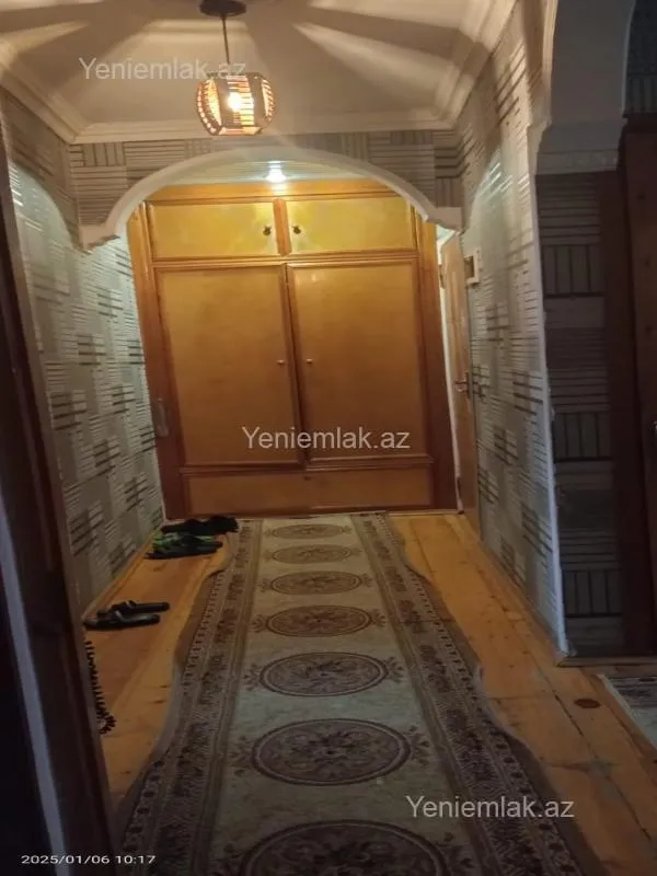 Satılır 3 otaqlı köhnə tikili 80 m²