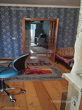 Satılır 3 otaqlı köhnə tikili 80 m²