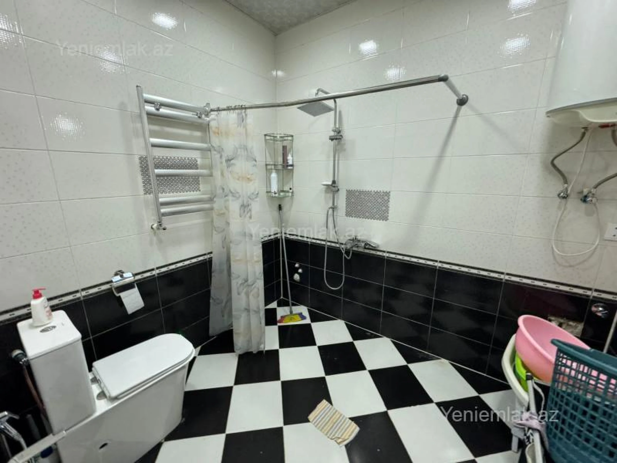 Satılır 7 otaqlı həyət evi 189 m²