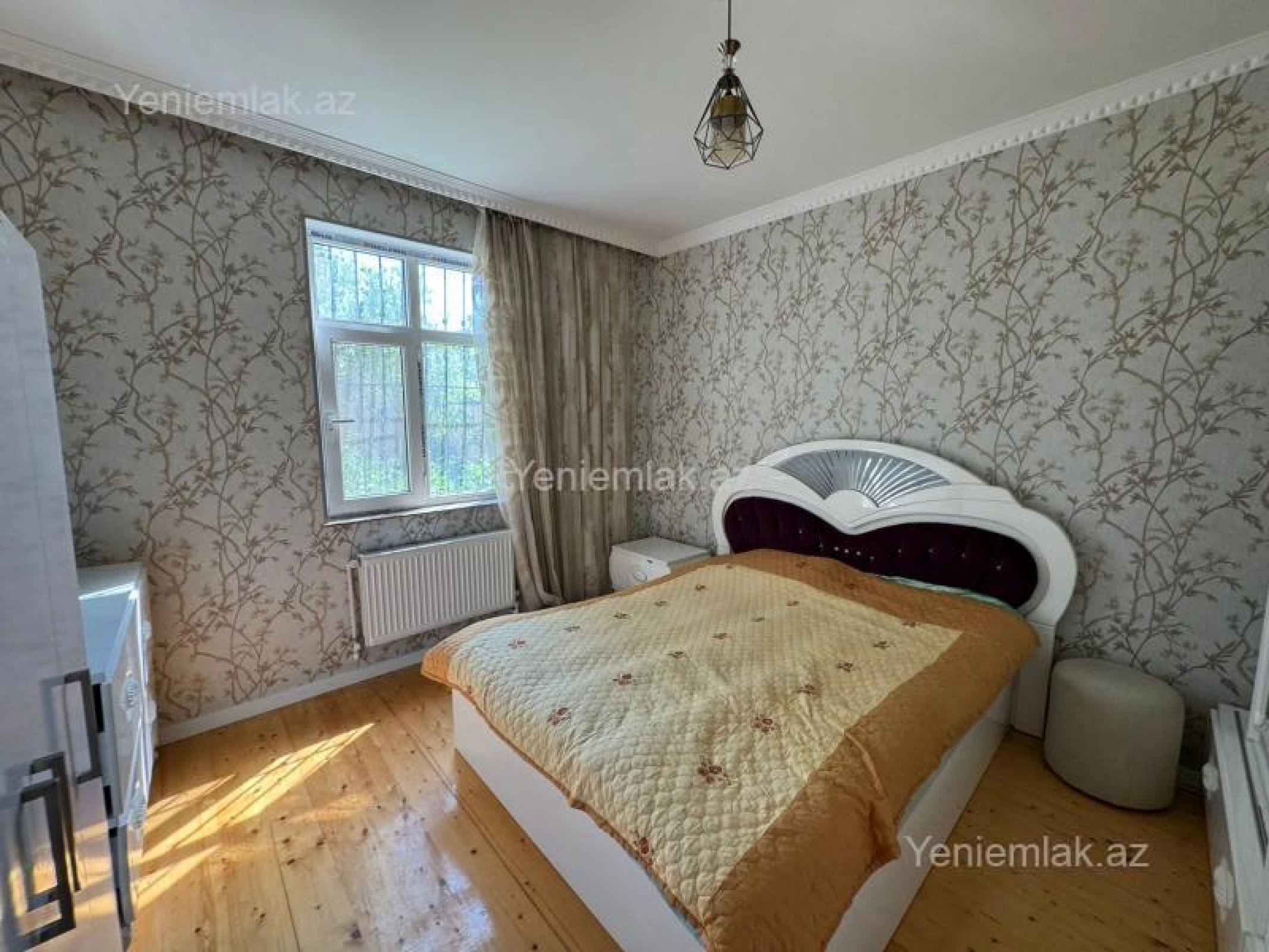 Satılır 7 otaqlı həyət evi 189 m²