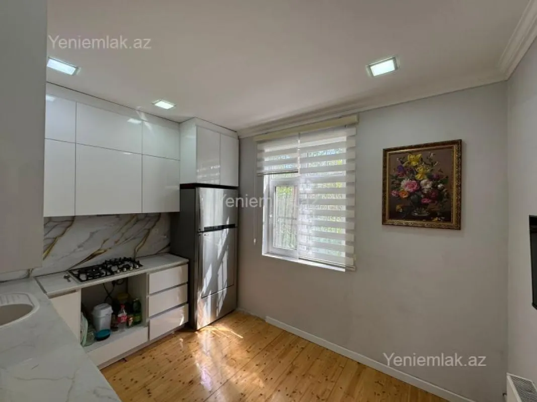 Satılır 7 otaqlı həyət evi 189 m²