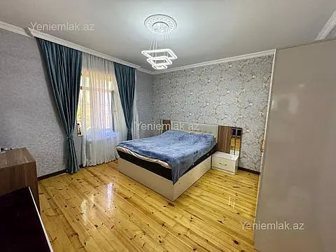 Satılır 7 otaqlı həyət evi 189 m²