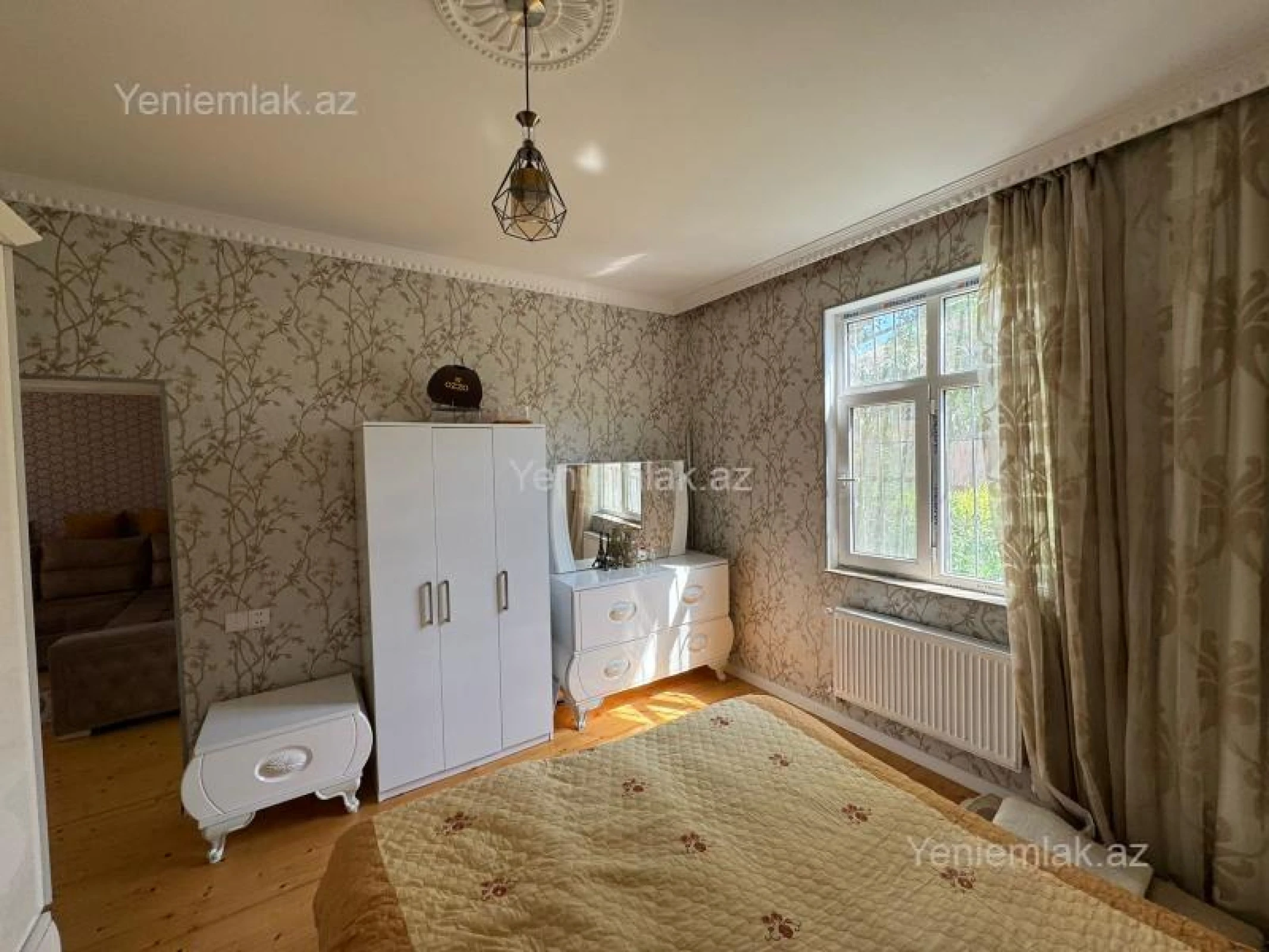 Satılır 7 otaqlı həyət evi 189 m²