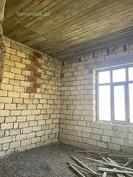 Satılır 7 otaqlı həyət evi 300 m²