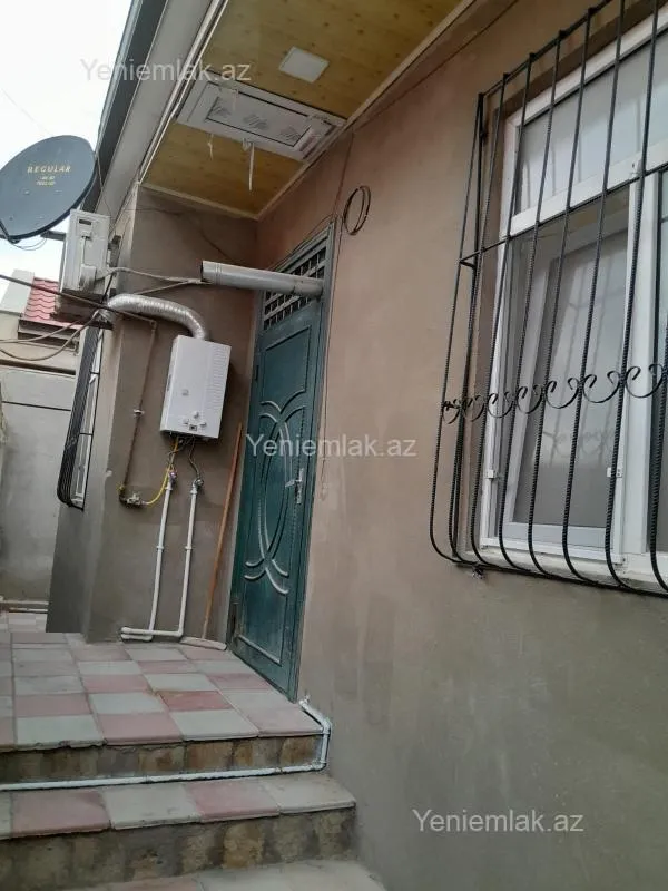Satılır 3 otaqlı həyət evi 70 m²