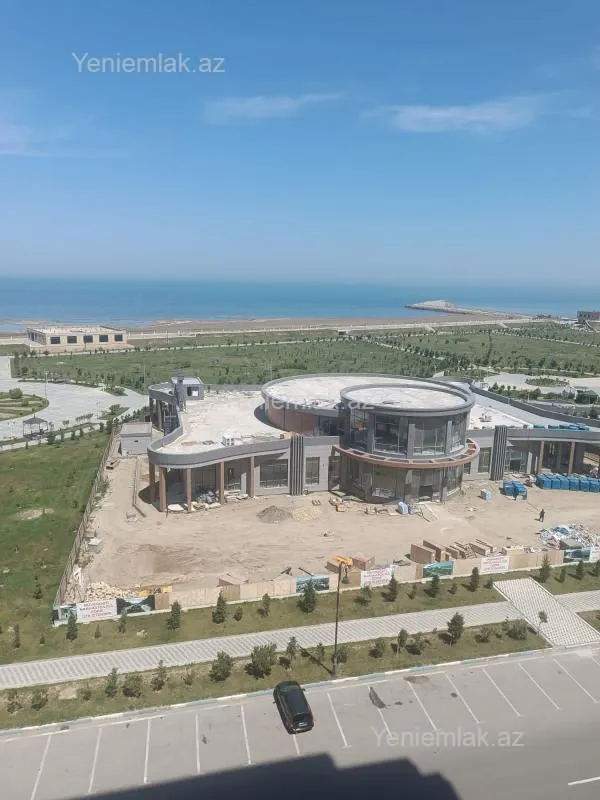 Satılır 2 otaqlı yeni tikili 98.5 m²