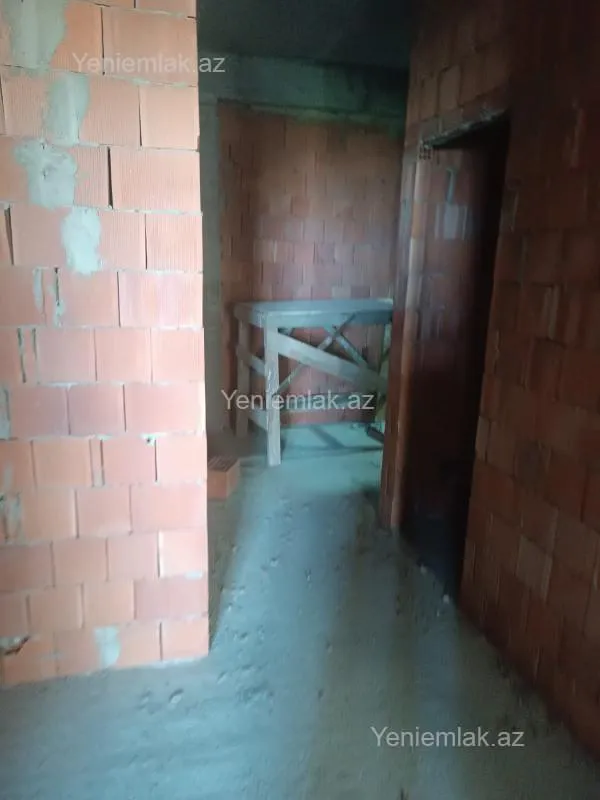 Satılır 2 otaqlı yeni tikili 98.5 m²