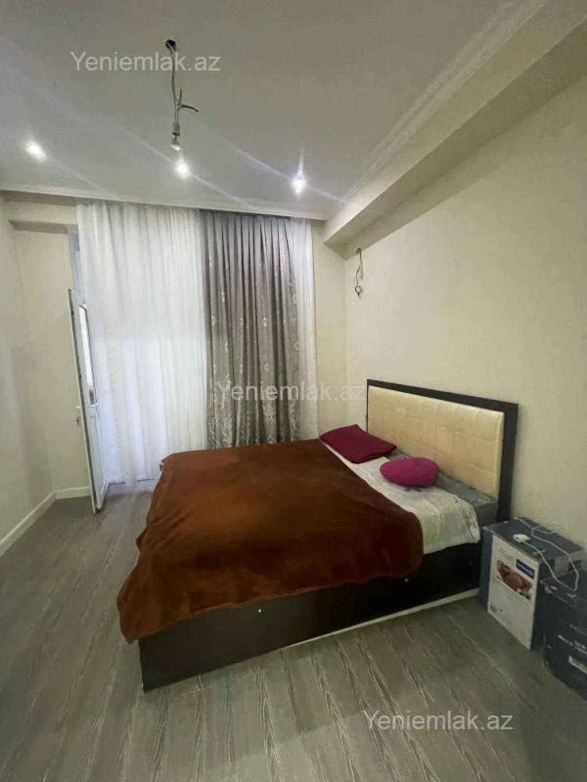 Satılır 3 otaqlı yeni tikili 145 m²