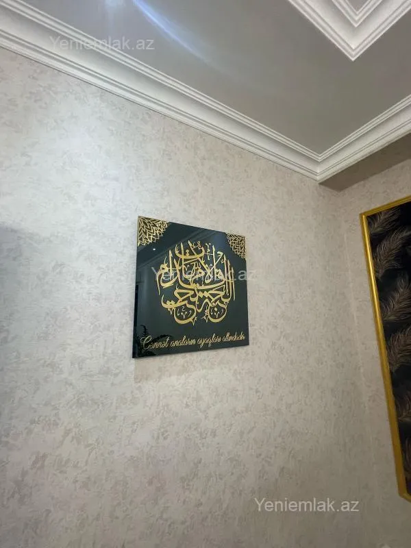 Satılır 3 otaqlı yeni tikili 145 m²