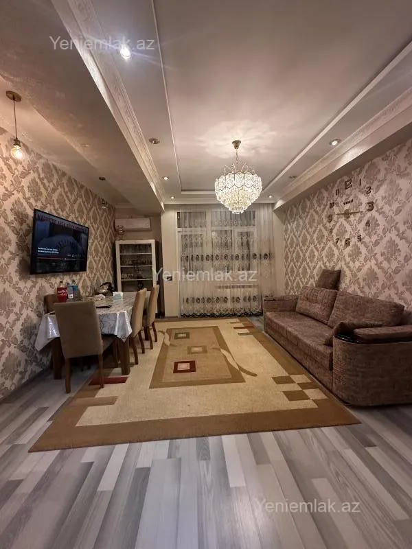 Satılır 3 otaqlı yeni tikili 80 m²