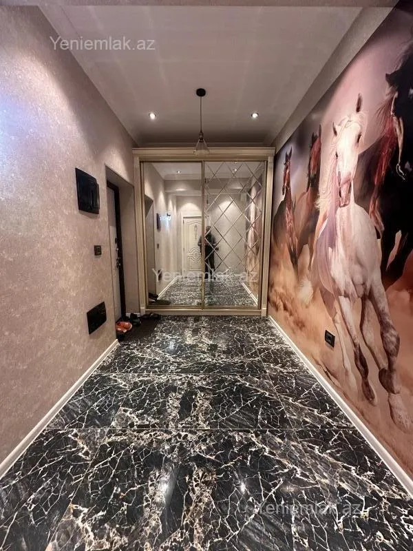 Satılır 3 otaqlı yeni tikili 80 m²