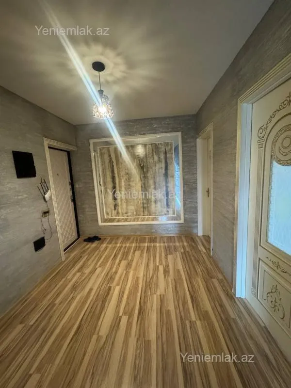 Satılır 4 otaqlı yeni tikili 100 m²