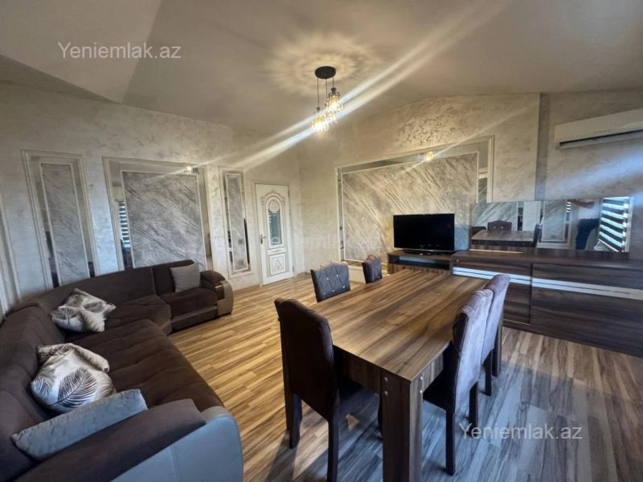 Satılır 4 otaqlı yeni tikili 100 m²