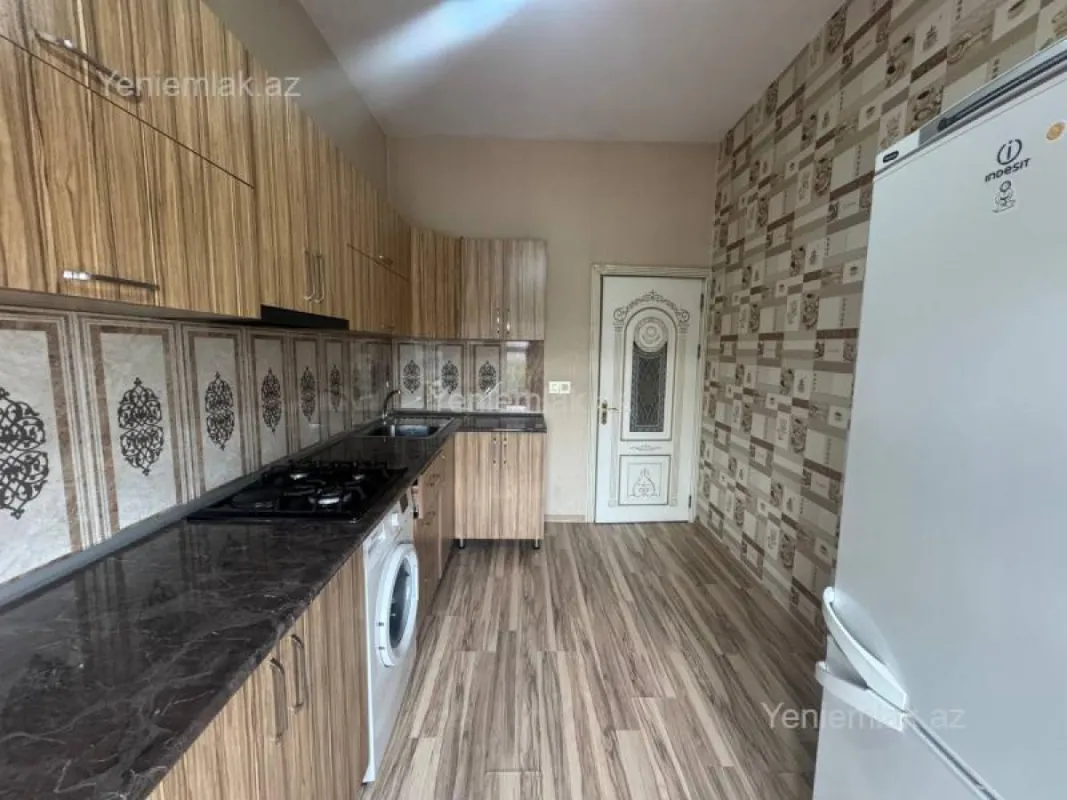 Satılır 4 otaqlı yeni tikili 100 m²