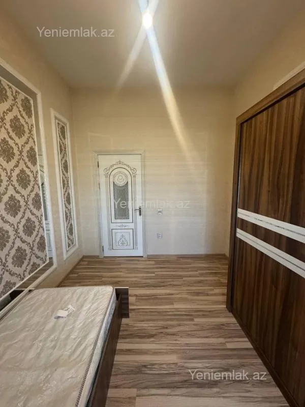 Satılır 4 otaqlı yeni tikili 100 m²