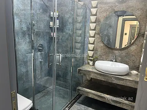 Satılır 4 otaqlı yeni tikili 150 m²