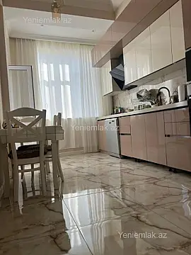 Satılır 3 otaqlı yeni tikili 94 m²