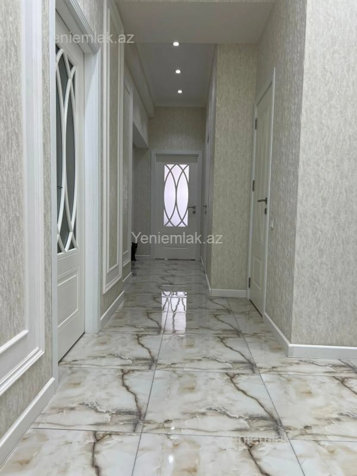 Satılır 3 otaqlı yeni tikili 94 m²