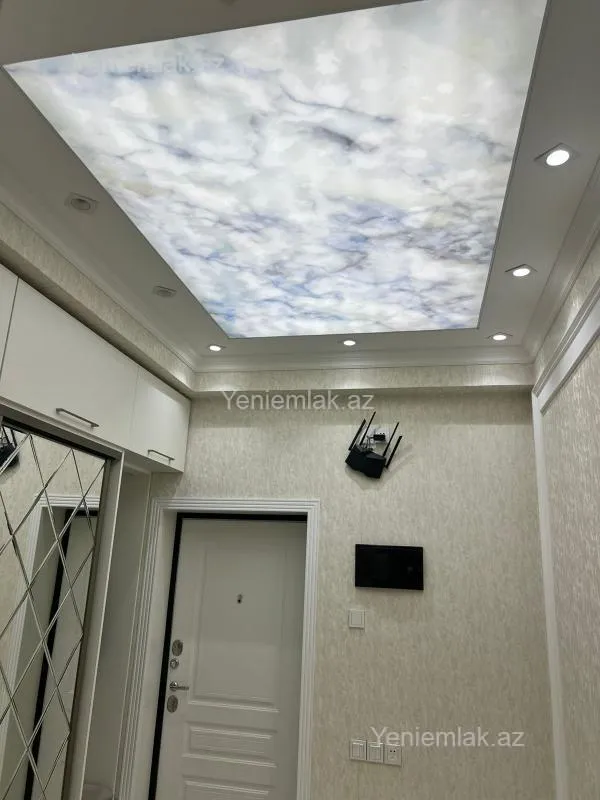 Satılır 3 otaqlı yeni tikili 94 m²