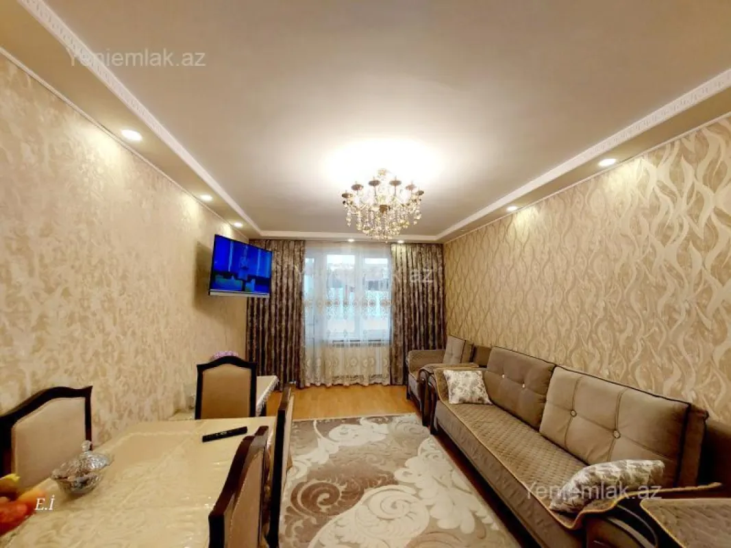 Satılır 3 otaqlı köhnə tikili 75 m²