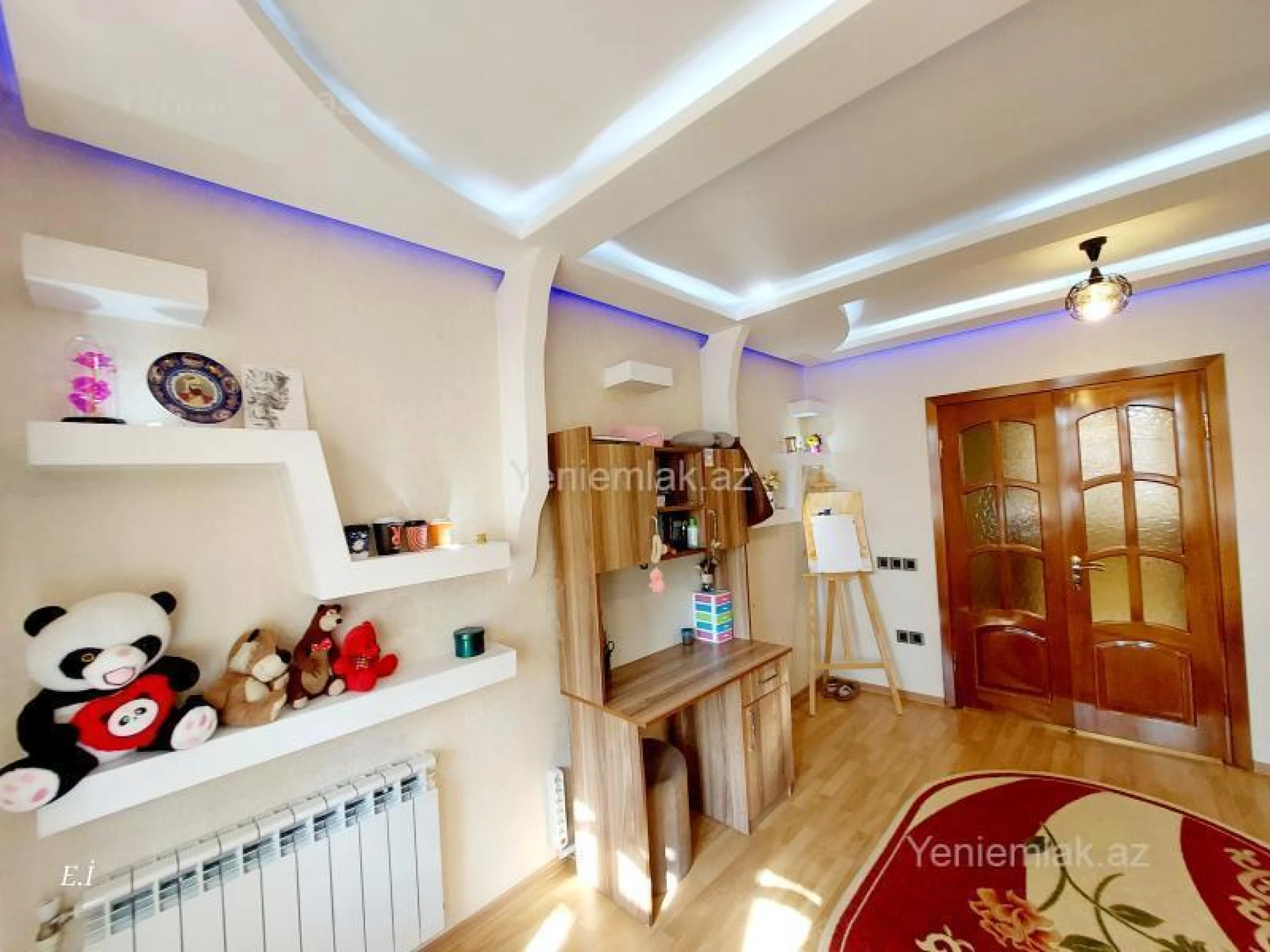 Satılır 3 otaqlı köhnə tikili 75 m²