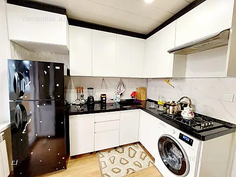 Satılır 3 otaqlı köhnə tikili 75 m² — Sumqayıt, 2-ci mikrorayon 3 otaq 75.00 m²