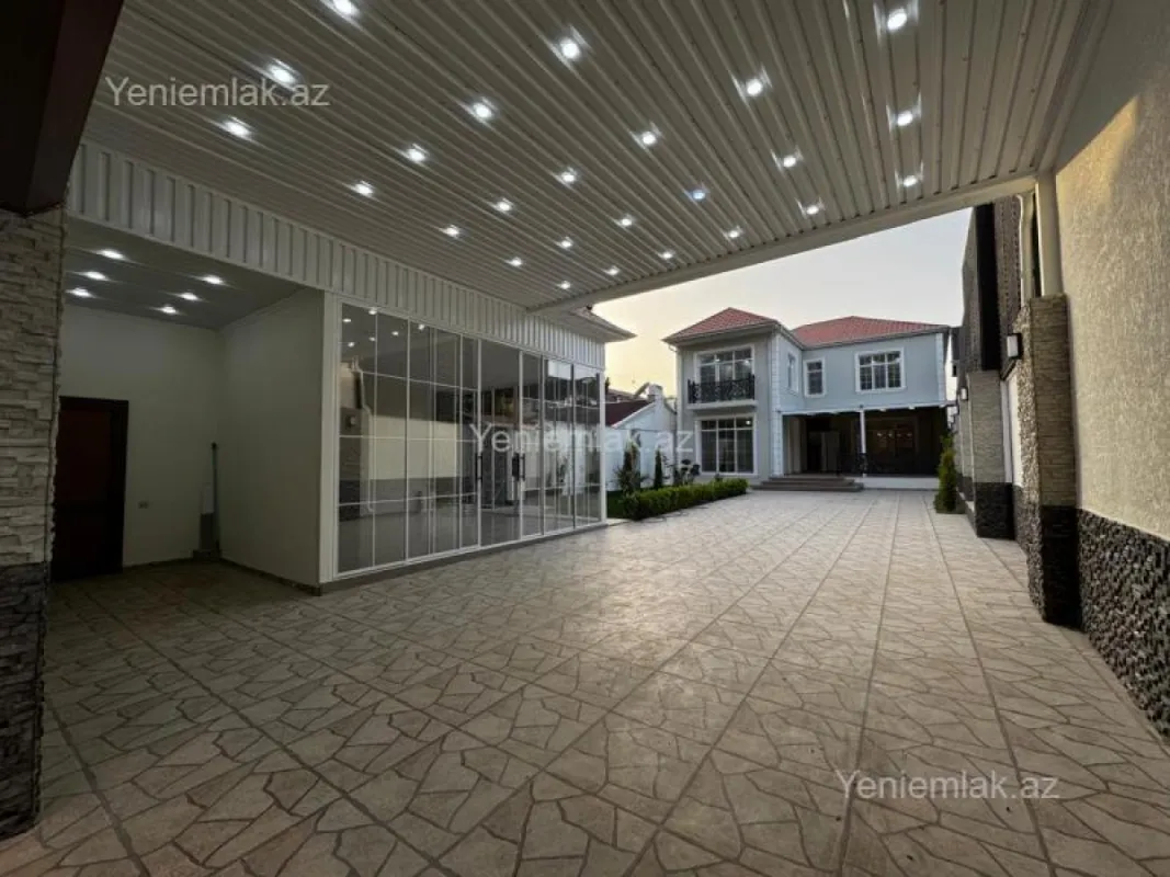 Satılır 5 otaqlı həyət evi 360 m²