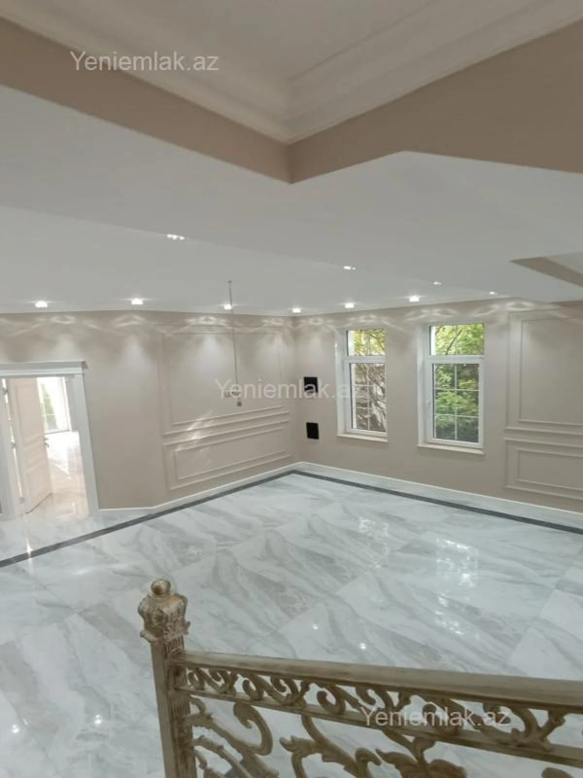 Satılır 7 otaqlı həyət evi 410 m²