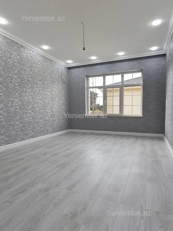 Satılır 7 otaqlı həyət evi 410 m²