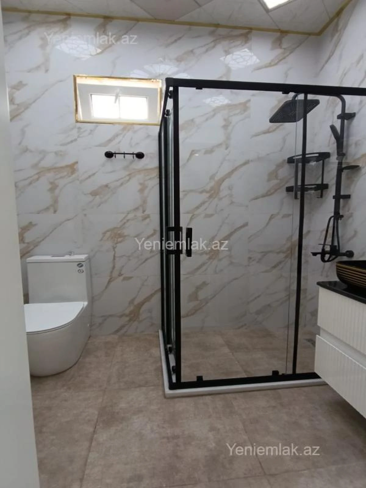 Satılır 7 otaqlı həyət evi 410 m²