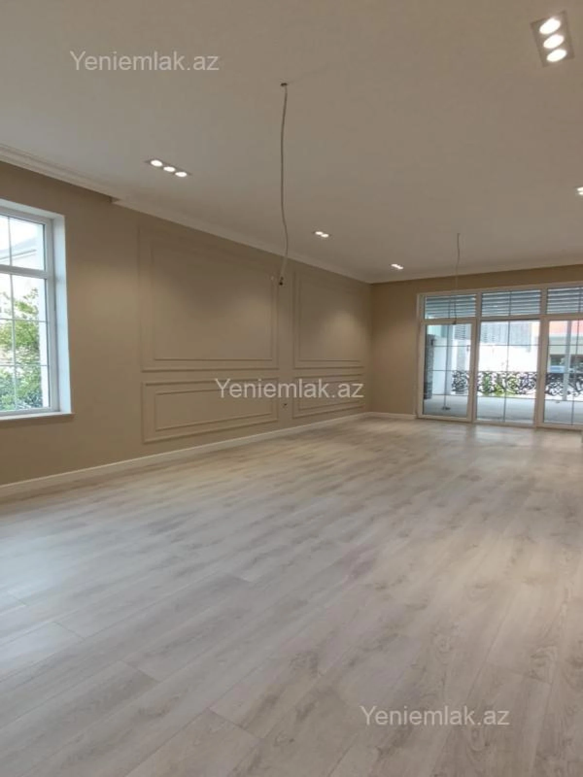 Satılır 7 otaqlı həyət evi 410 m²