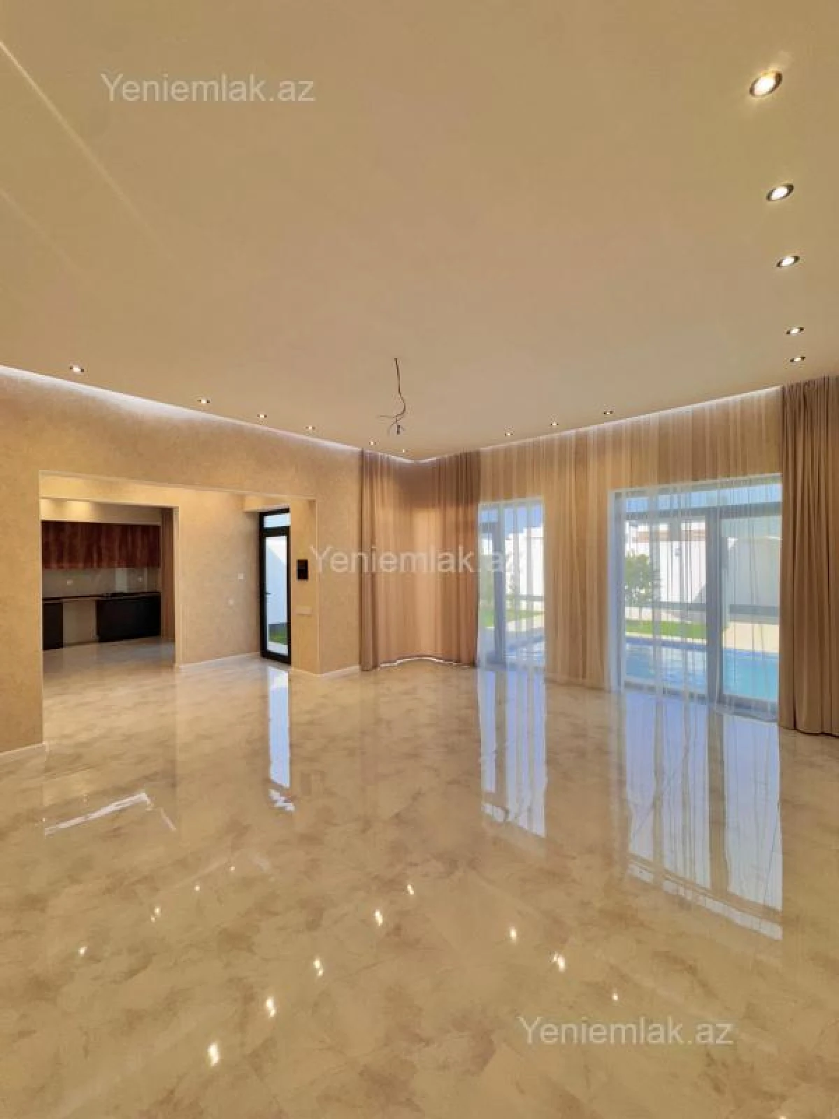 Satılır 4 otaqlı həyət evi 170 m²