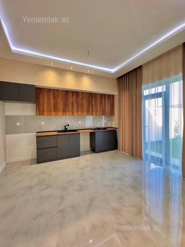 Satılır 4 otaqlı həyət evi 170 m²