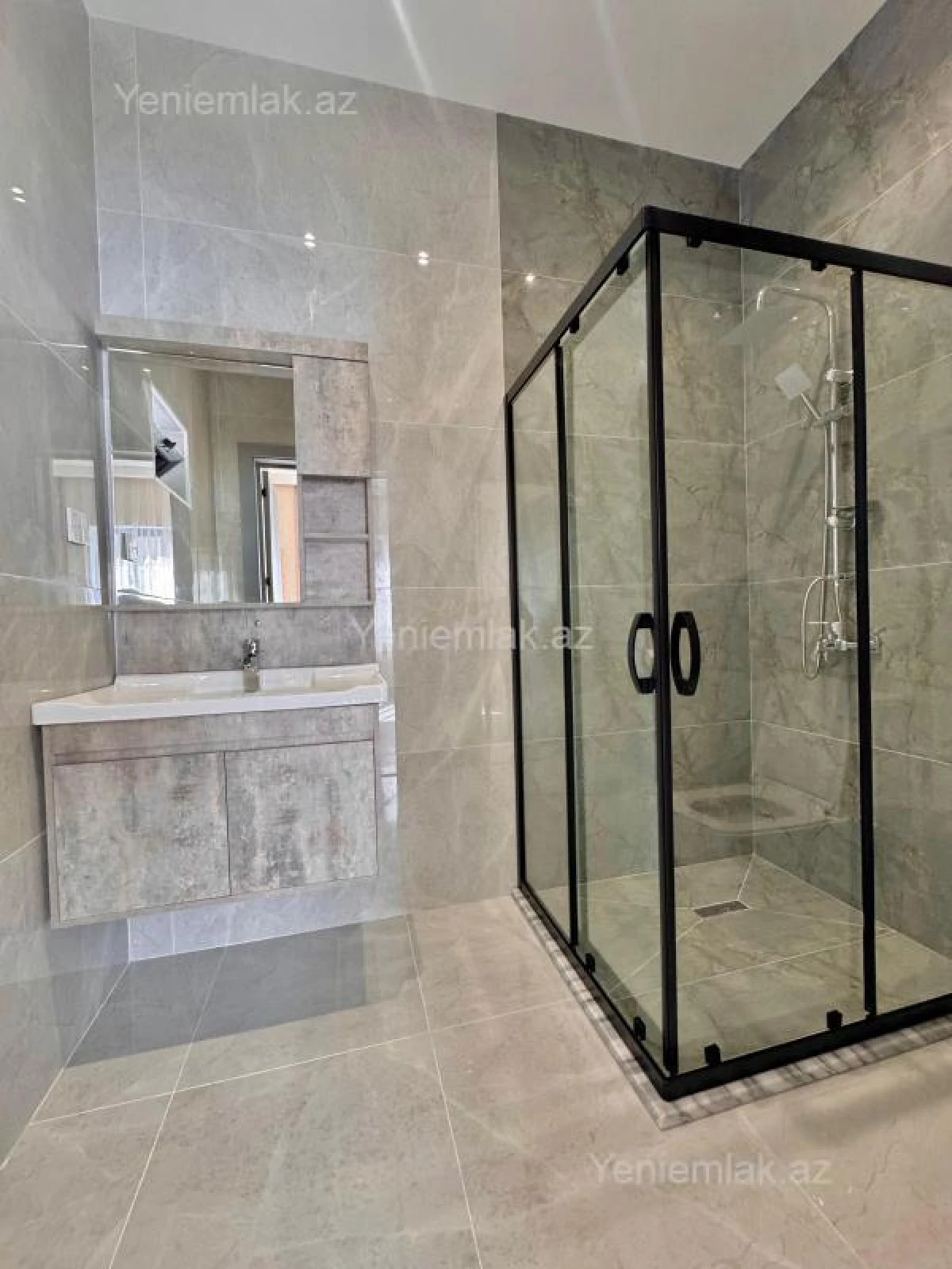 Satılır 4 otaqlı həyət evi 170 m²