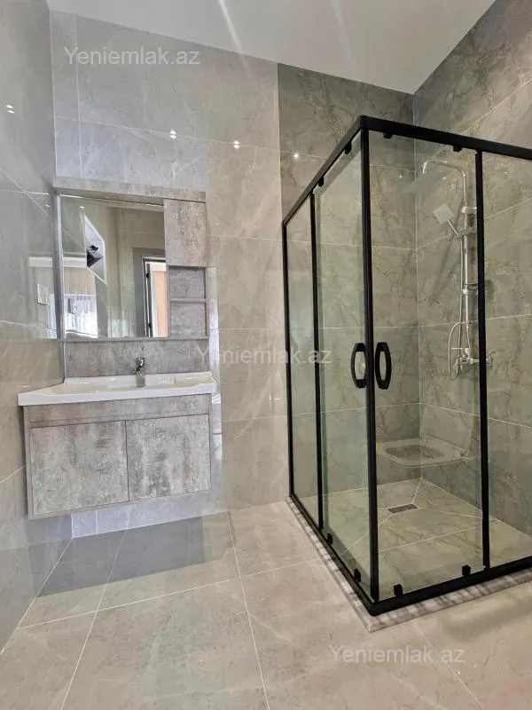 Satılır 4 otaqlı həyət evi 170 m²