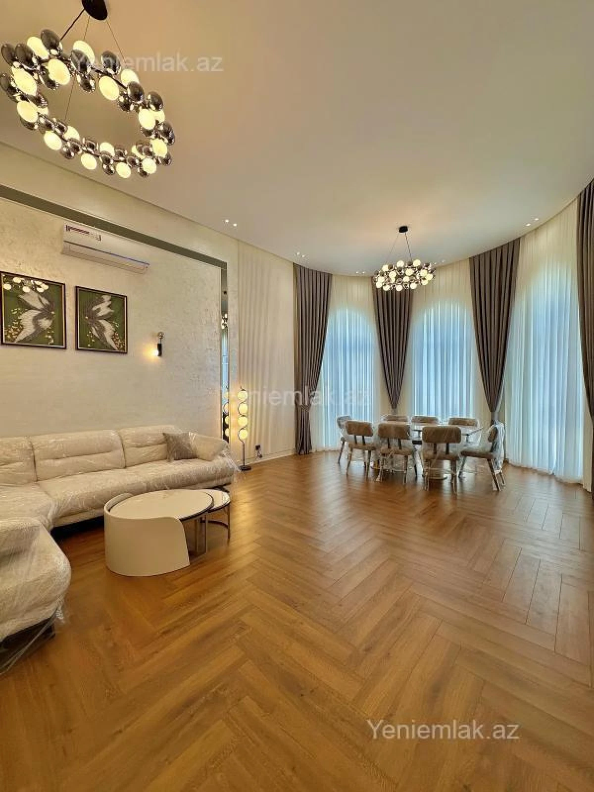 Satılır 4 otaqlı həyət evi 290 m²