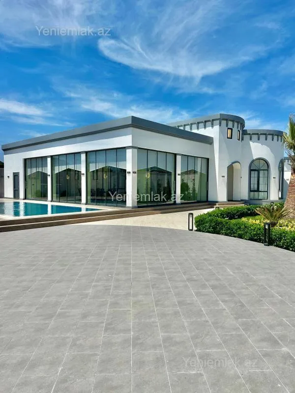 Satılır 4 otaqlı həyət evi 290 m²