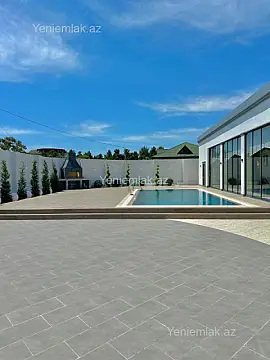 Satılır 4 otaqlı həyət evi 290 m²