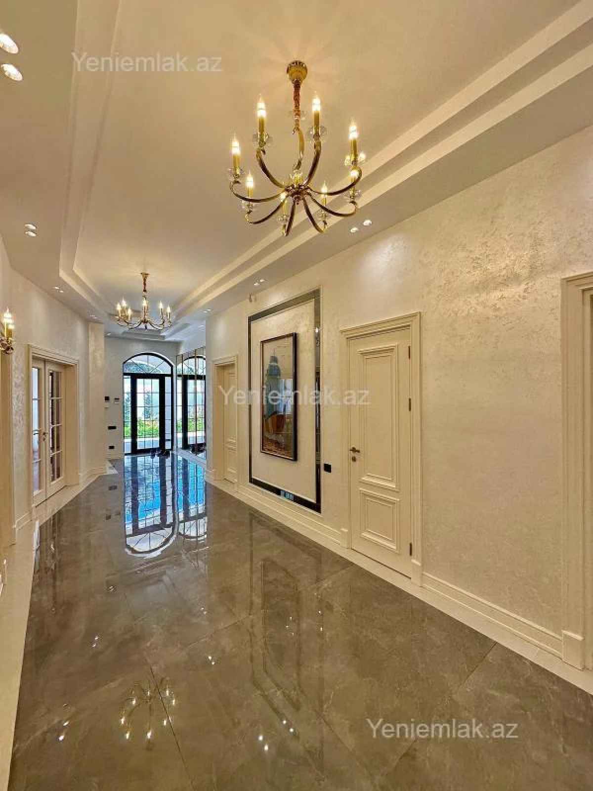 Satılır 4 otaqlı həyət evi 290 m²