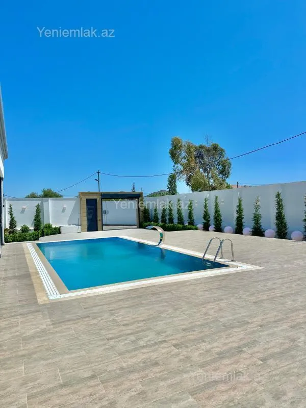 Satılır 4 otaqlı həyət evi 290 m²