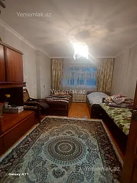 Satılır 3 otaqlı köhnə tikili 80 m²