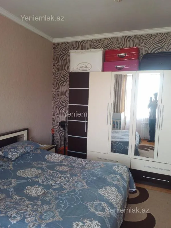 Satılır 4 otaqlı həyət evi 130 m²