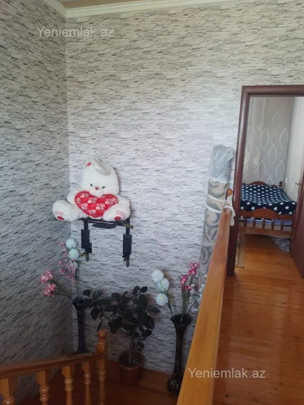 Satılır 4 otaqlı həyət evi 130 m²